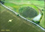 cSill3inLinewSilbury.jpg (46132 bytes)